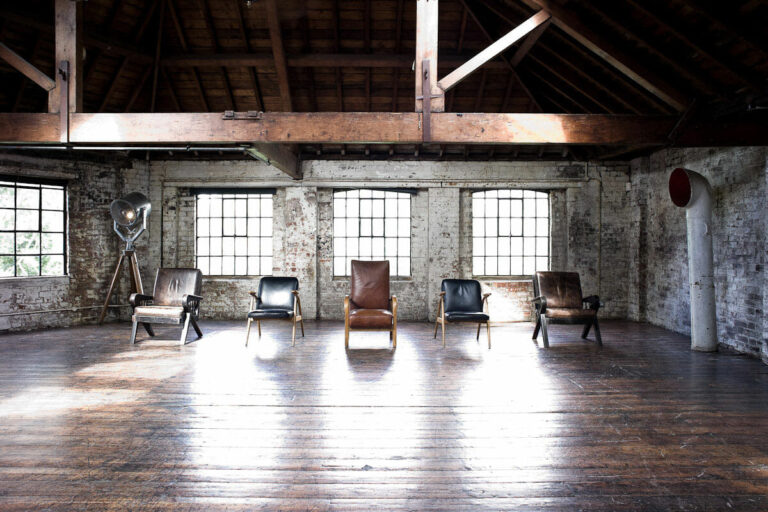 Stylish Warehouse image 1