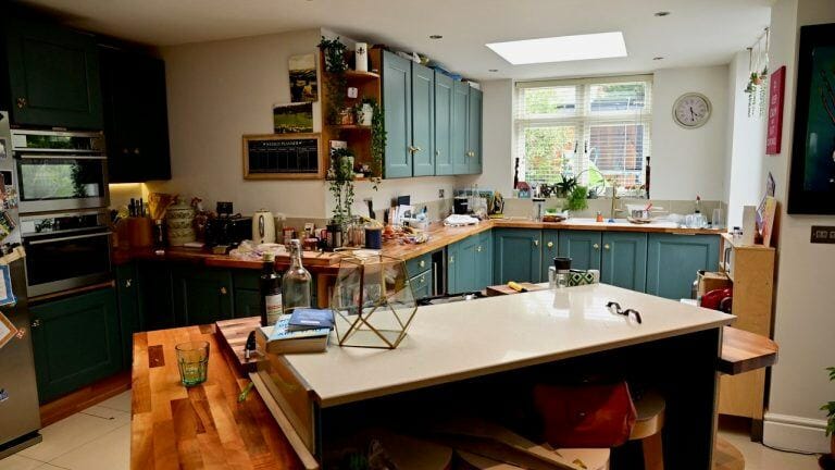 Family Home to Hire With Neighbouring House image 14