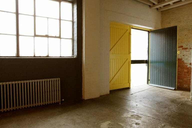 7,500 Sq. Ft. Studio With Its Own Private Road image 14