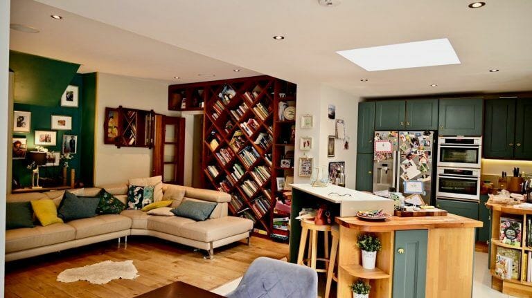 Family Home to Hire With Neighbouring House image 12