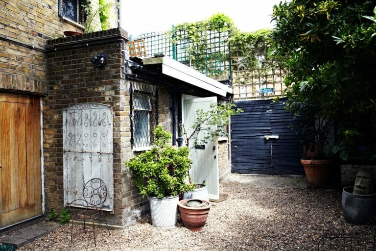Former Pub Studio image 37