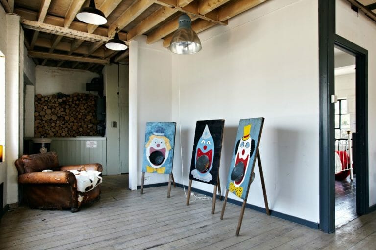 7,500 Sq. Ft. Studio With Its Own Private Road image 45