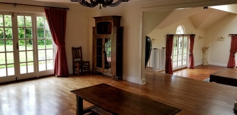 Large American Style Family Home image 13