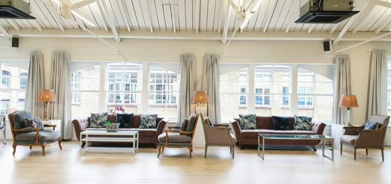 White Loft Studio Space image 22
