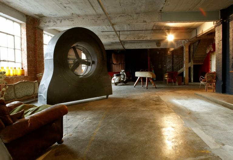 7,500 Sq. Ft. Studio With Its Own Private Road image 26