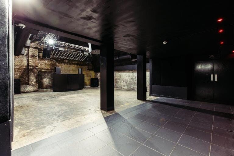 Large Venue with Six Spaces for Filming & Events image 12