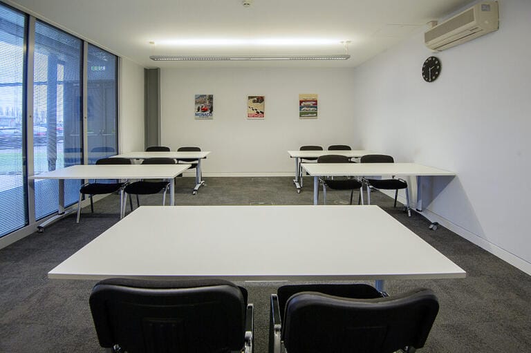 Modern Campus image 18