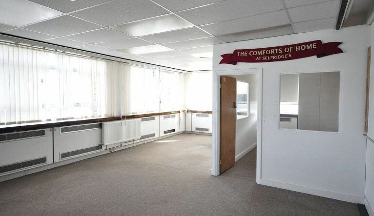 North West London Studio Facility image 38