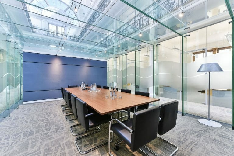 Luxury Office and Members Club image 9