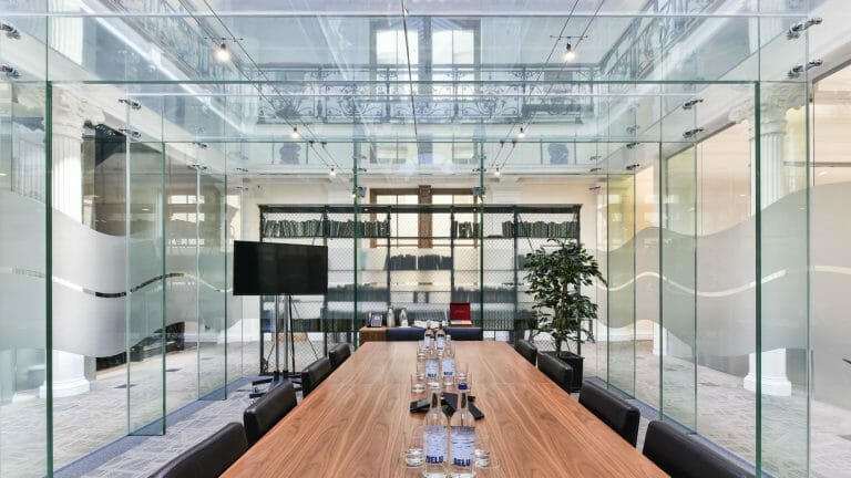 Luxury Office and Members Club image 13