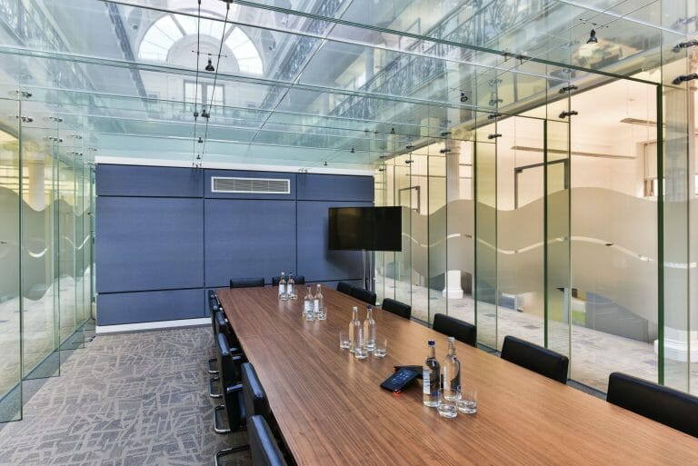 Luxury Office and Members Club image 12