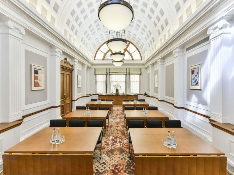 Luxury Office and Members Club image 24