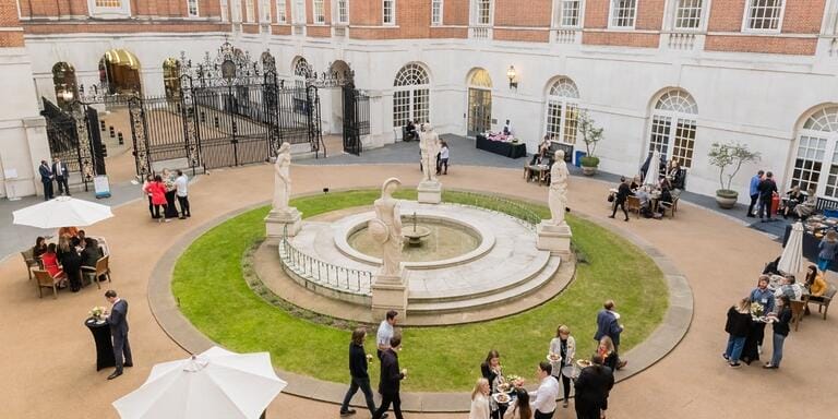 Impressive Venue in Bloomsbury image 3