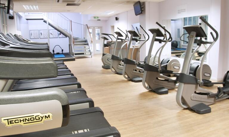 Sports Club image 12