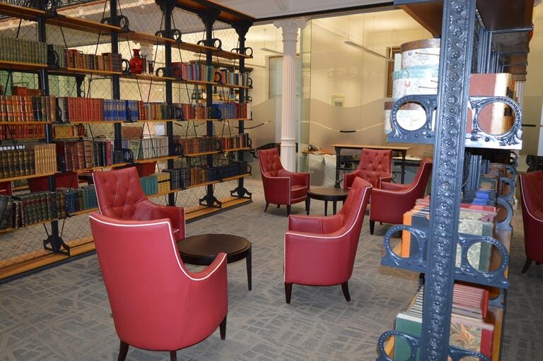 Luxury Office and Members Club image 23