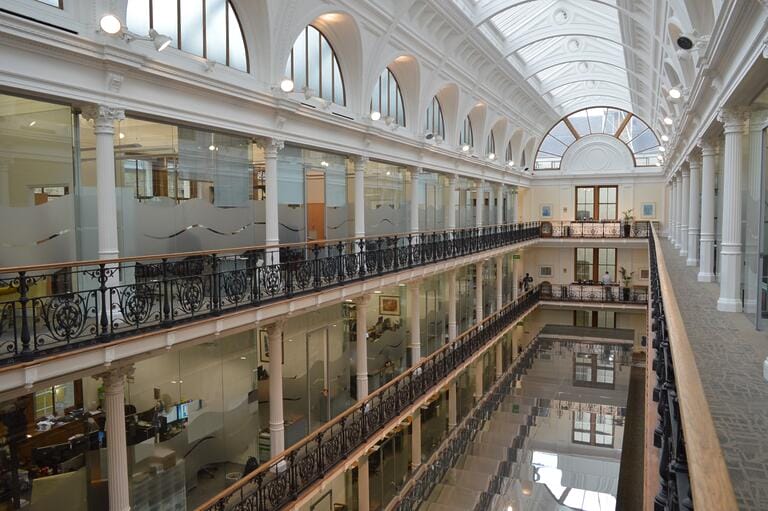 Luxury Office and Members Club image 18