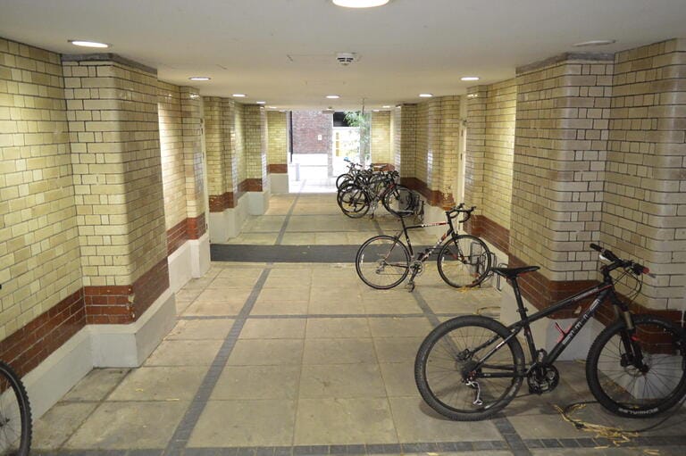 Luxury Office and Members Club image 55