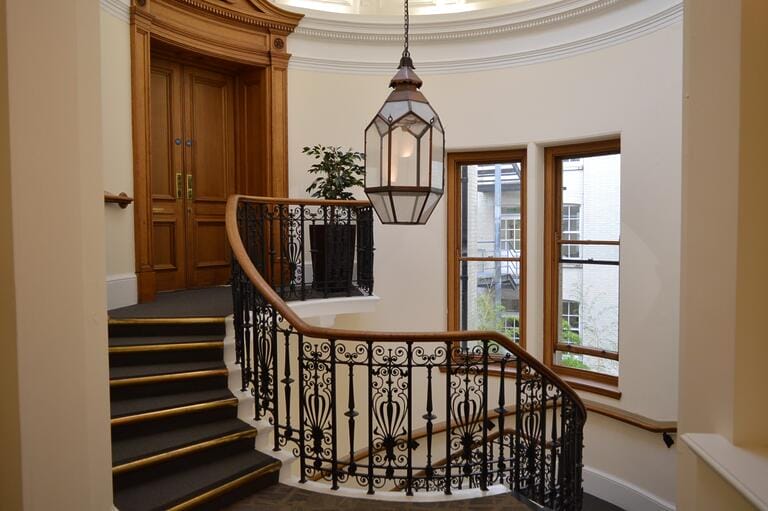 Luxury Office and Members Club image 38