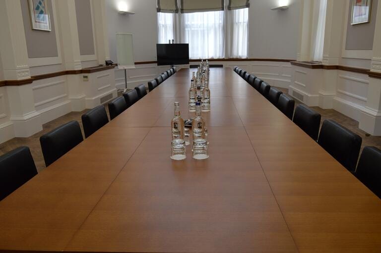 Luxury Office and Members Club image 45