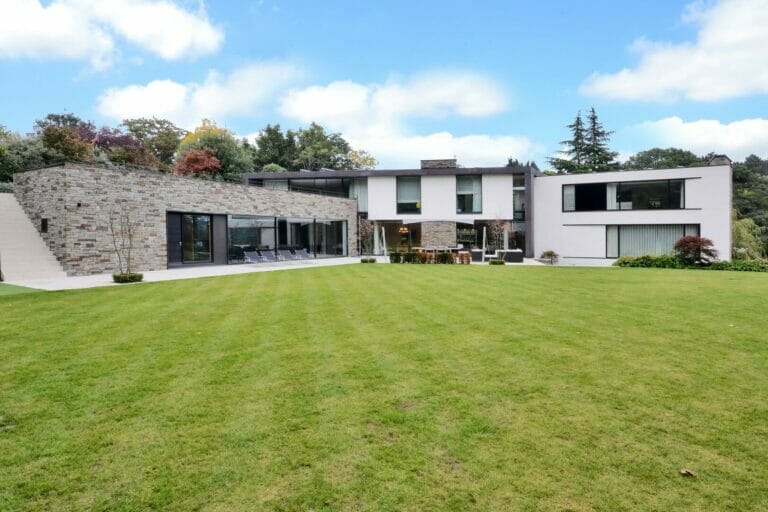 Grand Designs Surrey Home image 37