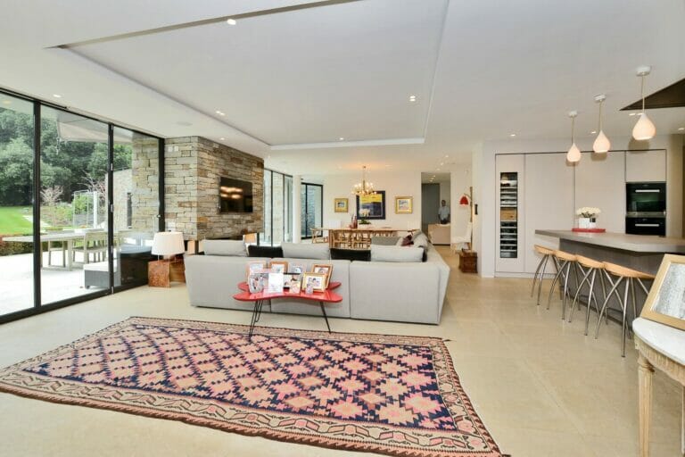 Grand Designs Surrey Home image 15