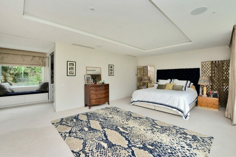 Grand Designs Surrey Home image 29