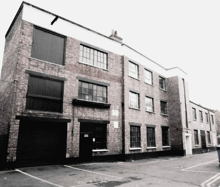 7,500 Sq. Ft. Studio With Its Own Private Road image 106