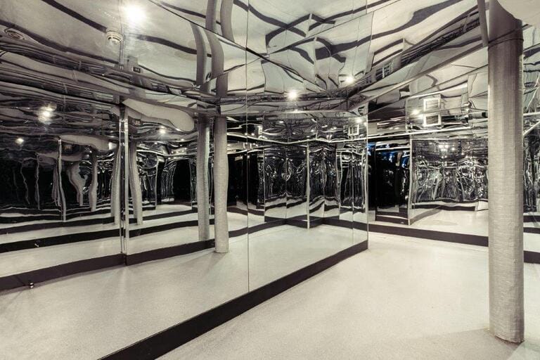Large Venue with Six Spaces for Filming & Events image 14