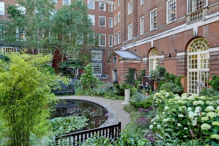 Impressive Venue in Bloomsbury image 22