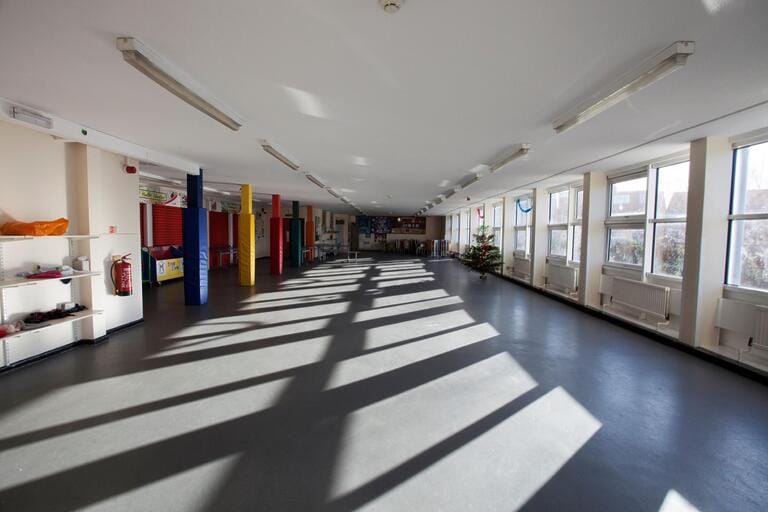 Primary School image 8