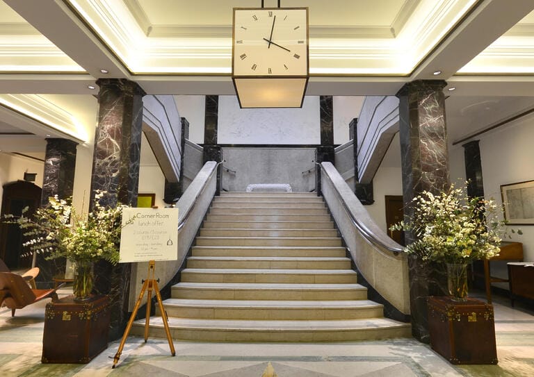 Art-deco Hotel image 4