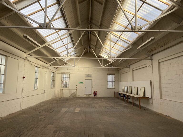 North West London Studio Facility image 40