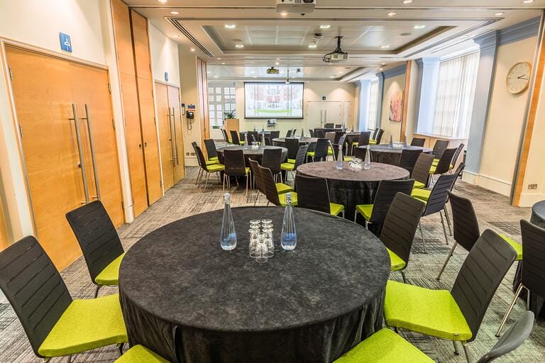 Impressive Venue in Bloomsbury image 15