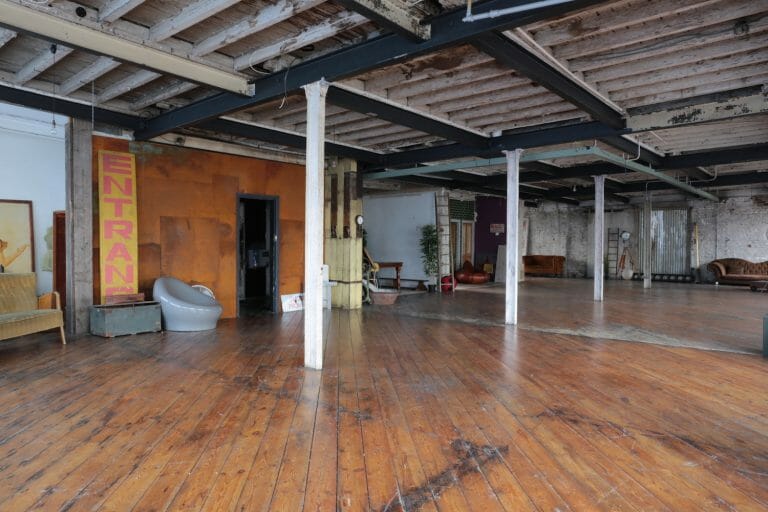 Former Industrial Warehouse image 4