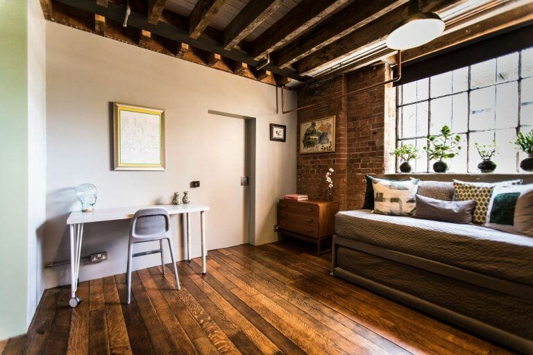 Trendy 3000 sq ft Warehouse Property image 23