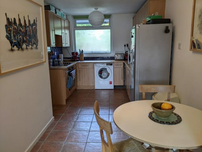 Spacious Ex Council Flat image 14