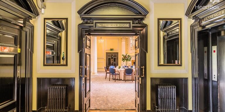 Impressive Venue in Bloomsbury image 4