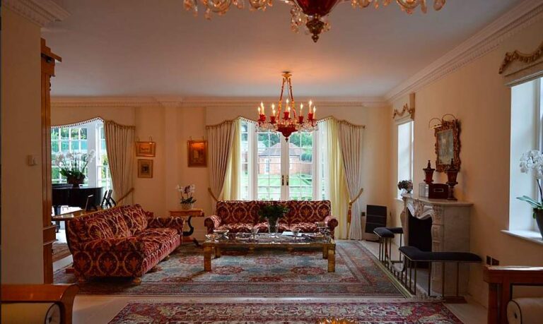 Large Family Home image 9