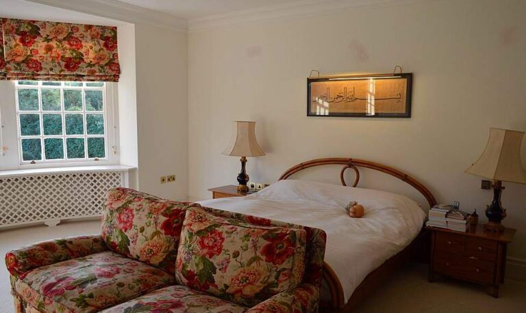 Large Family Home image 17