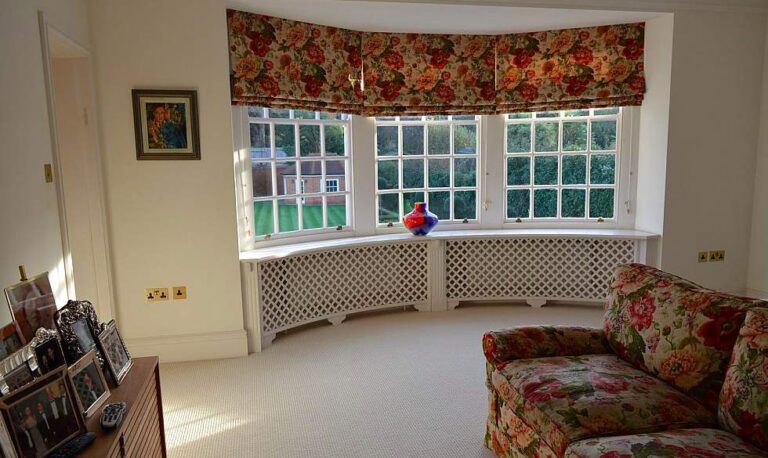 Large Family Home image 16