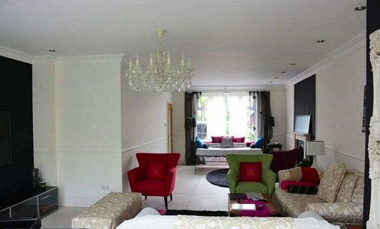 Large Detached Home with Modern Summerhouse image 6