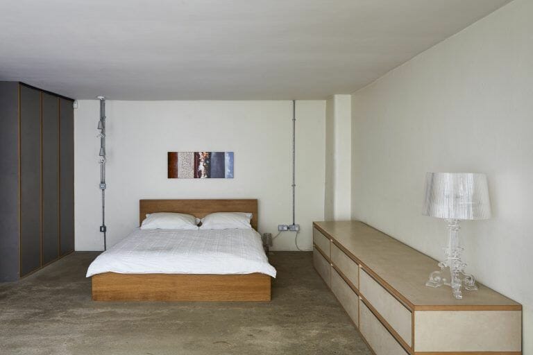 Japanese Inspired Minimalist Apartment image 19