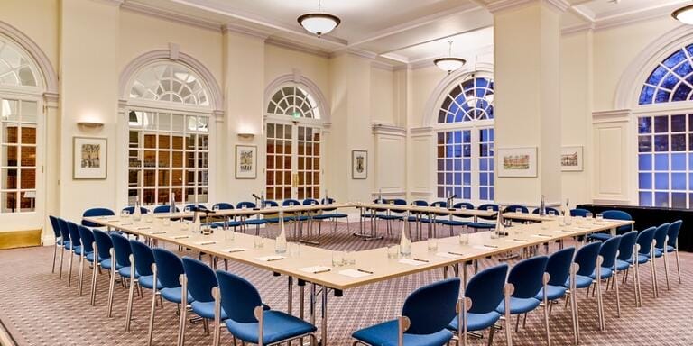 Impressive Venue in Bloomsbury image 10