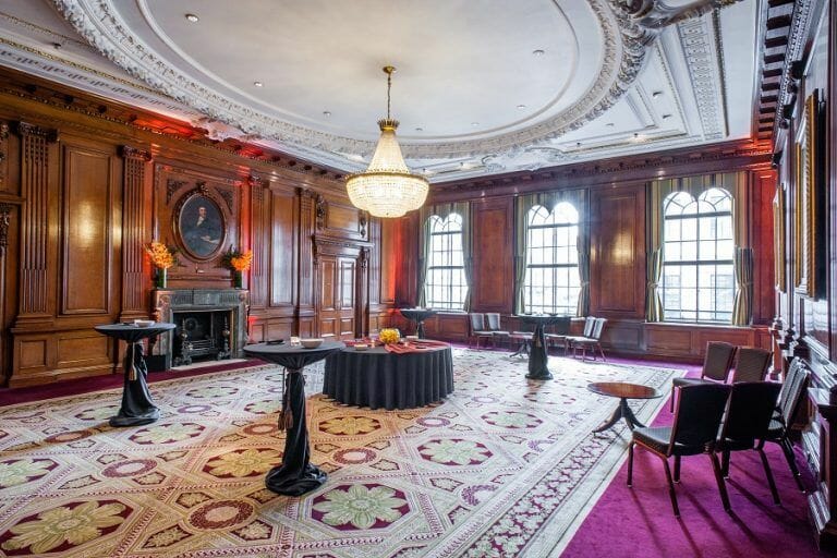 Grand Building in London for Filming image 7