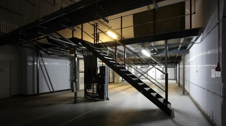 Underground Vaults image 21