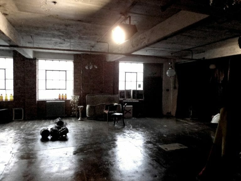 7,500 Sq. Ft. Studio With Its Own Private Road image 113