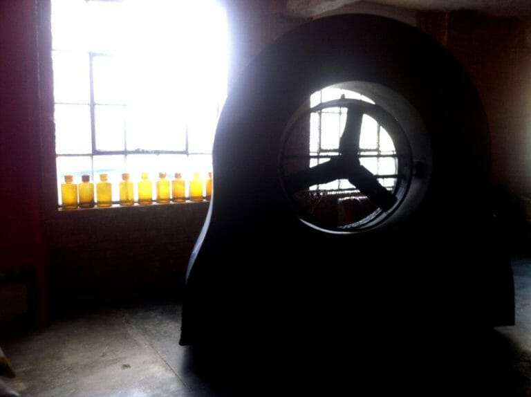 7,500 Sq. Ft. Studio With Its Own Private Road image 114