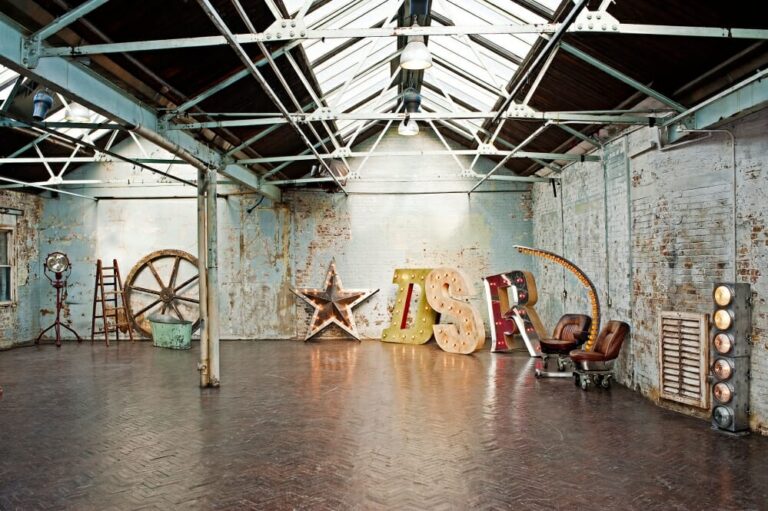 6,000 Sq.Ft Warehouse image 3