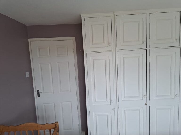 Suburban Detached Family Home image 28