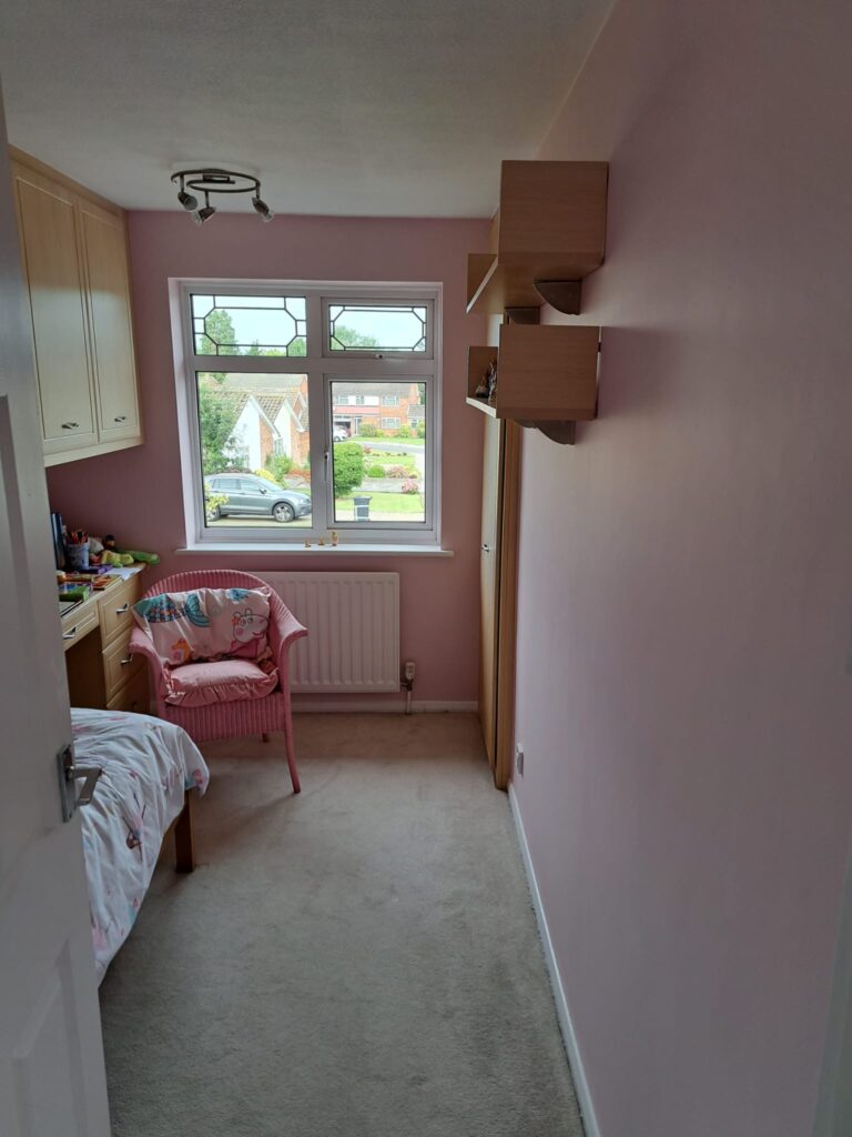 Suburban Detached Family Home image 31